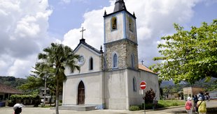 Dorfkirche im Ortskern