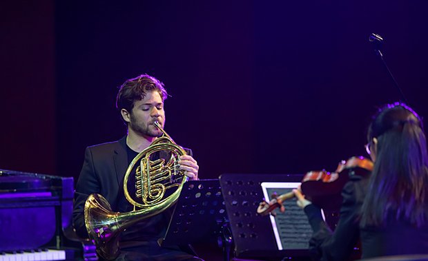 Bar Zemnach und sein Horn